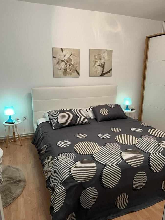 Apartment Пула Екстериор снимка